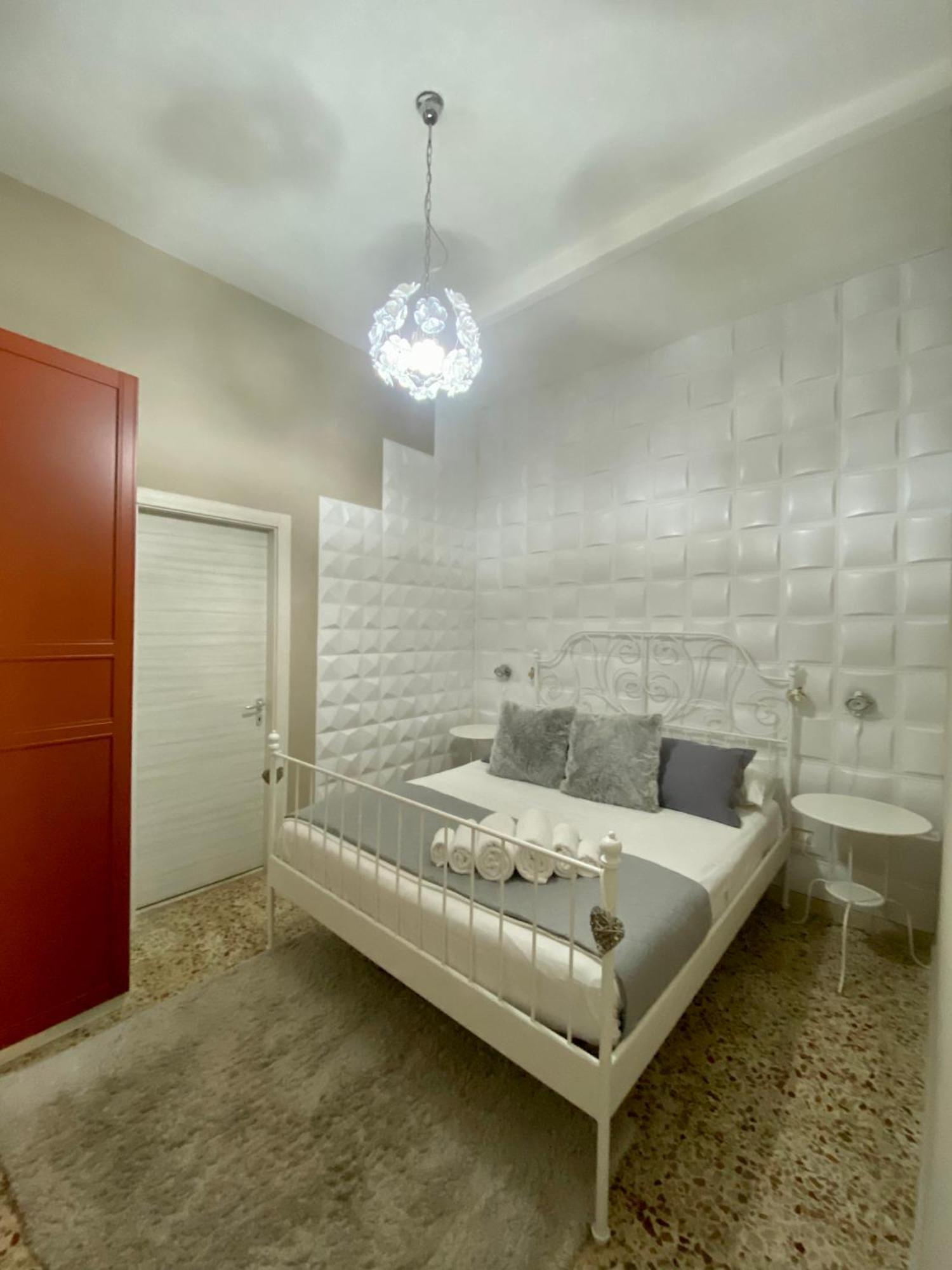Delizia House Ortigia,Centro Citta, Vicino Al Mare Apartment Syracuse Exterior foto