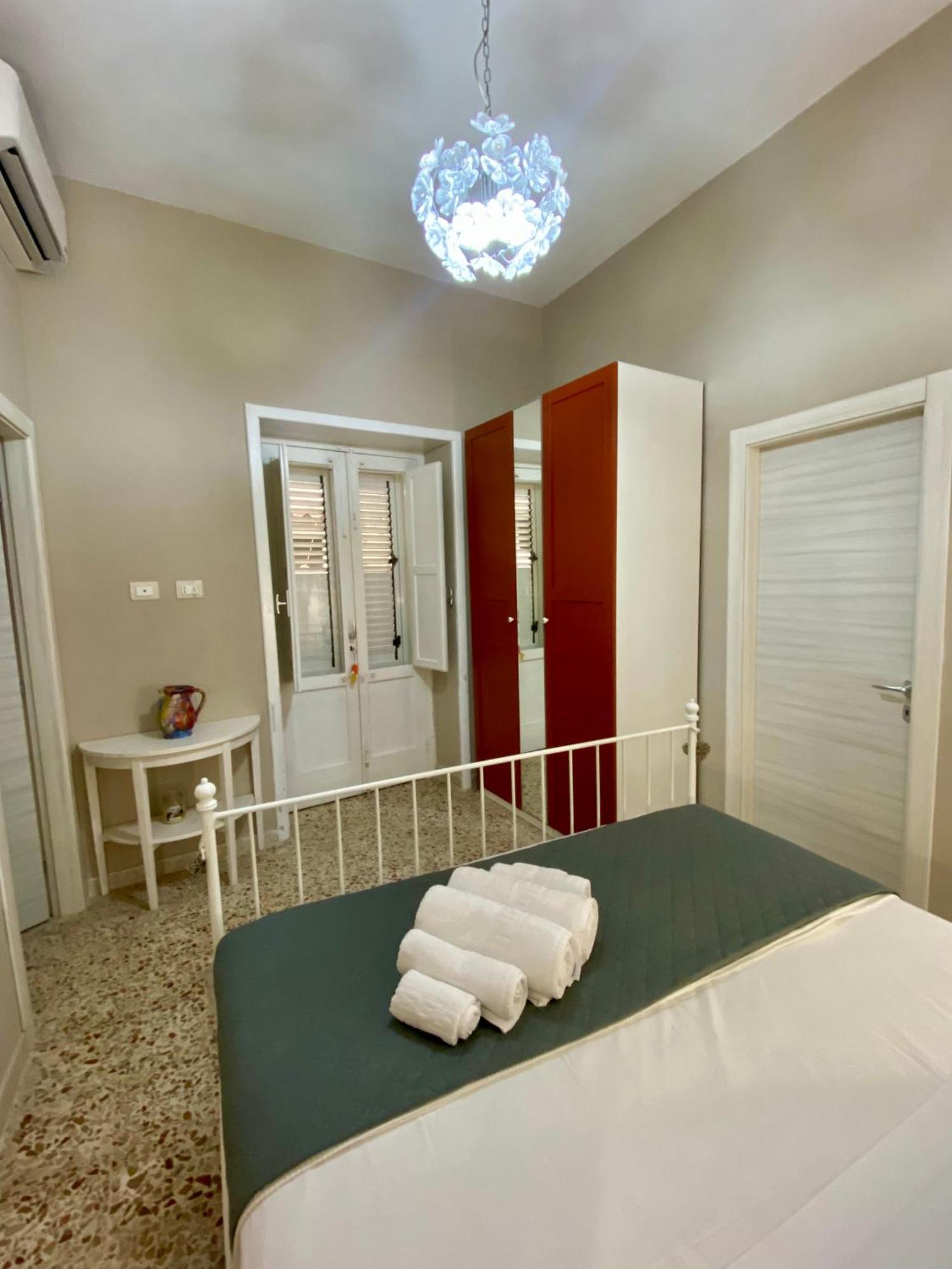 Delizia House Ortigia,Centro Citta, Vicino Al Mare Apartment Syracuse Exterior foto