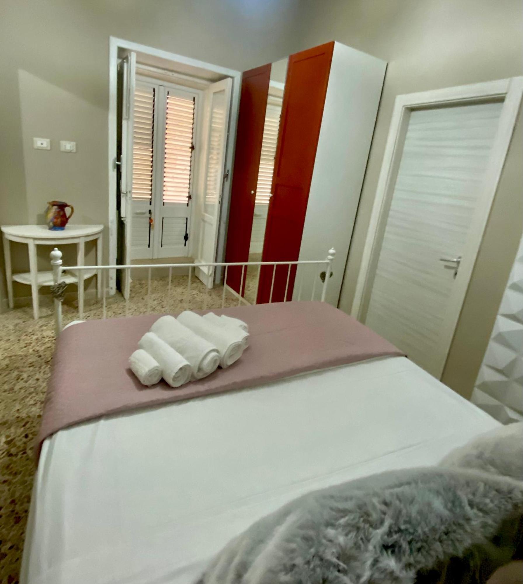 Delizia House Ortigia,Centro Citta, Vicino Al Mare Apartment Syracuse Exterior foto